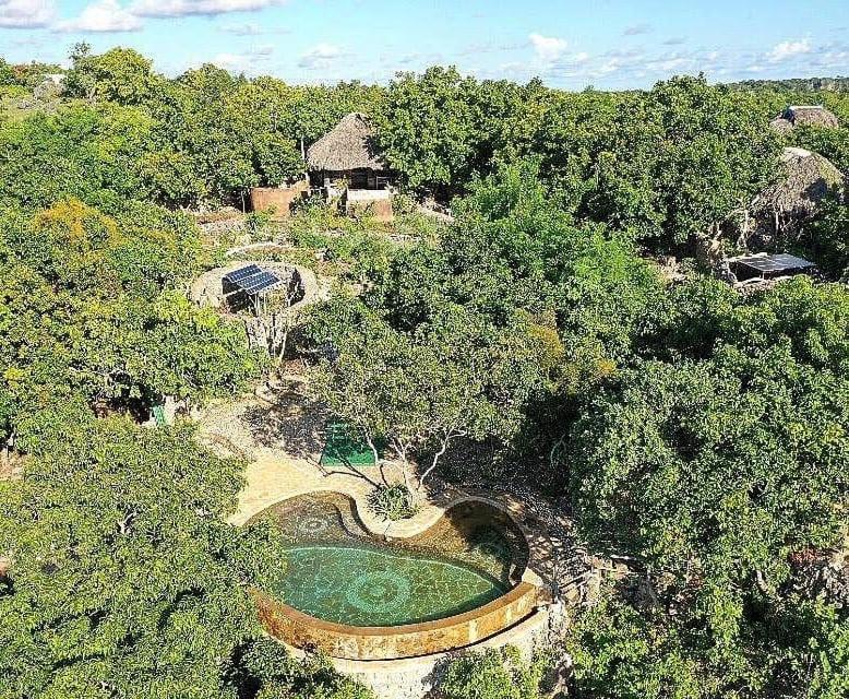 Utopia Rote Lodge Нембрала Экстерьер фото