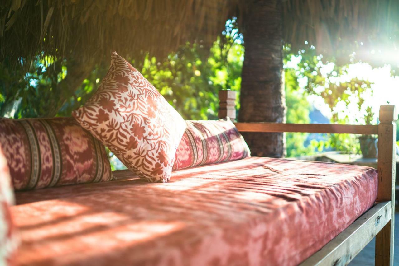 Utopia Rote Lodge Нембрала Экстерьер фото