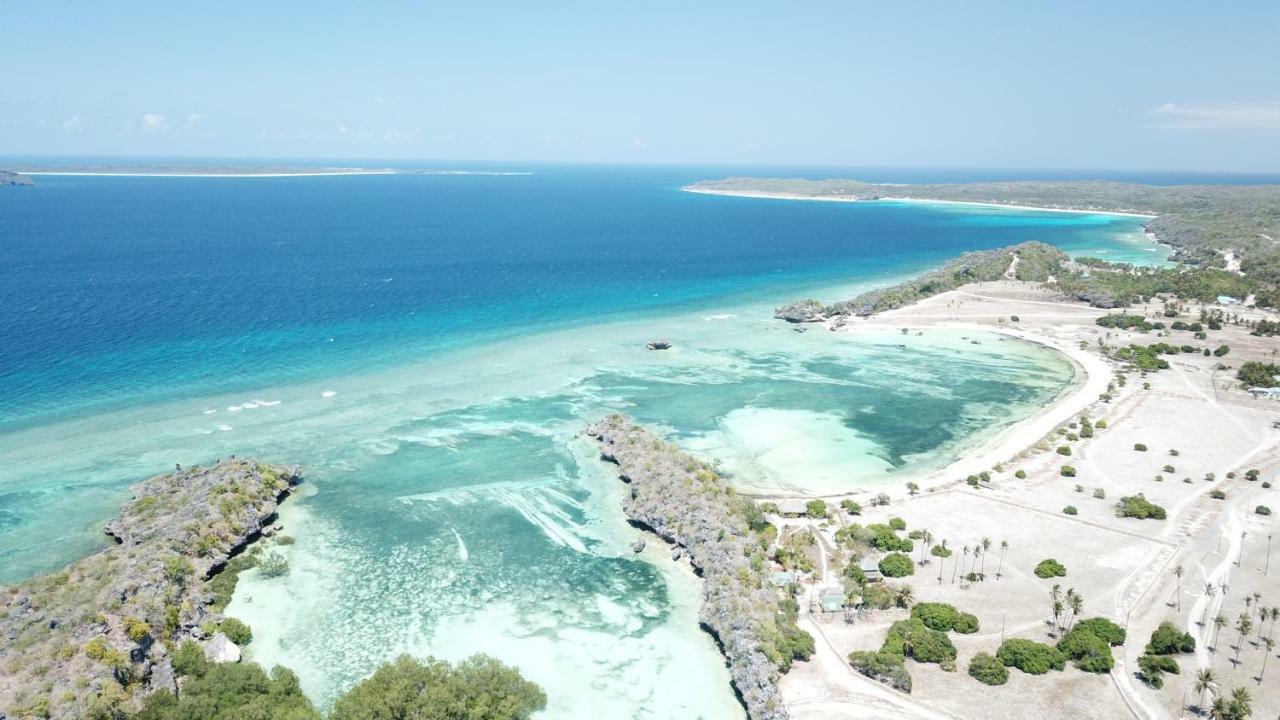Utopia Rote Lodge Нембрала Экстерьер фото
